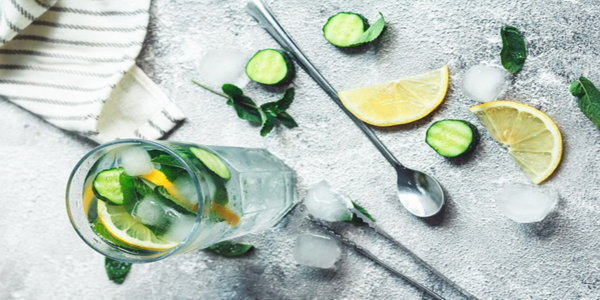 Pepino y Limón: La Combinación Perfecta para Desintoxicar el Cuerpo y Mejorar la Salud"